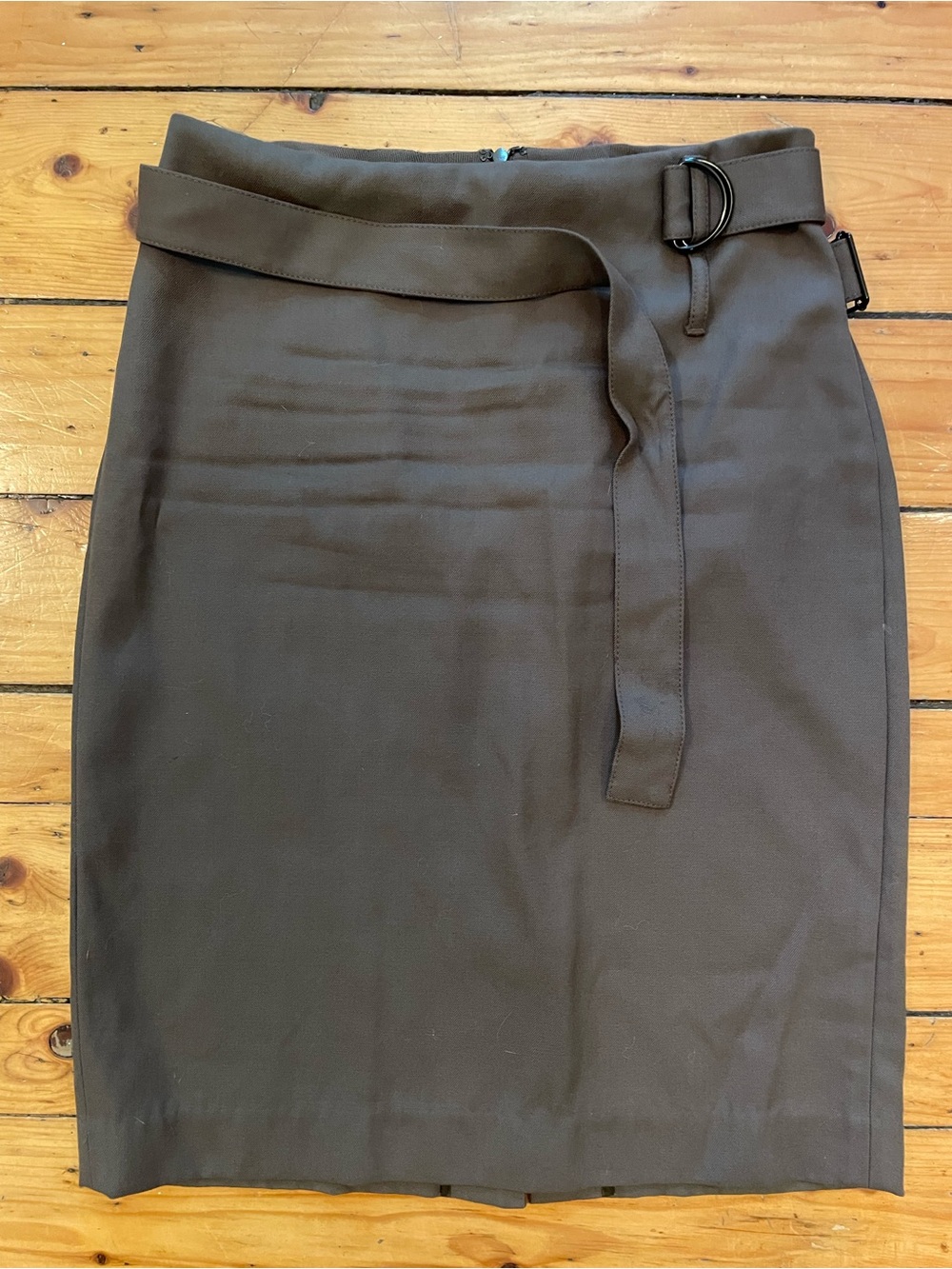 Classic High-Waist Pencil Skirt